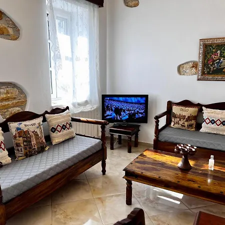 Petra Heritage And Hospitality Aperathos